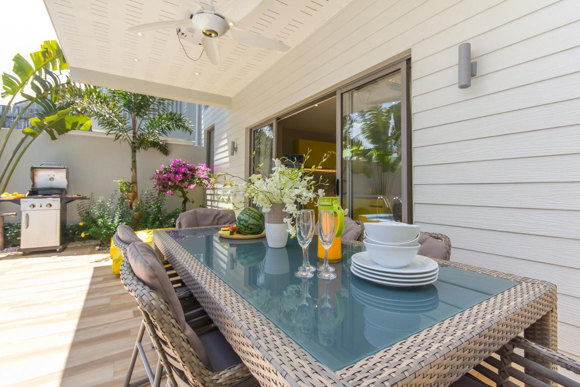 3-bdr Luxury At A With Club And Concierge Service Villa *